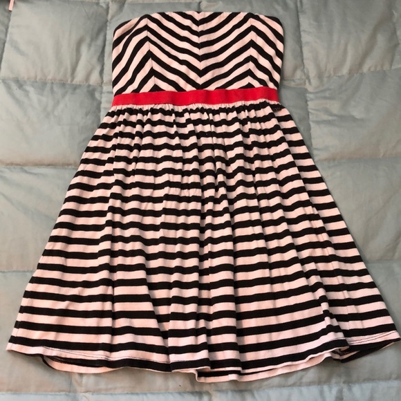 Roxy Dresses & Skirts - Strapless Striped Dress - Roxy